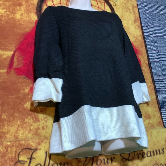 H&M-women’s black w/white trim acrylic blend 3/4 sleeve crewneck sweater - Picture 3 of 9